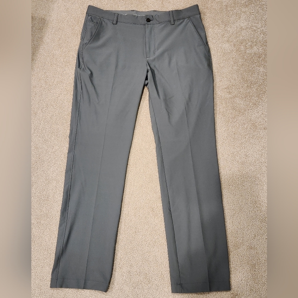 Greg Norman Grey ML75 Microlux Golf Pants Size 34/32- Like New!